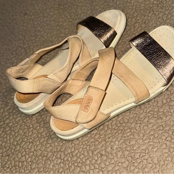 ECCO Women's Damara Crisscross Gladiator Sandal Women’s Sz 7 Natural & Rose Gold - Picture 5 of 10